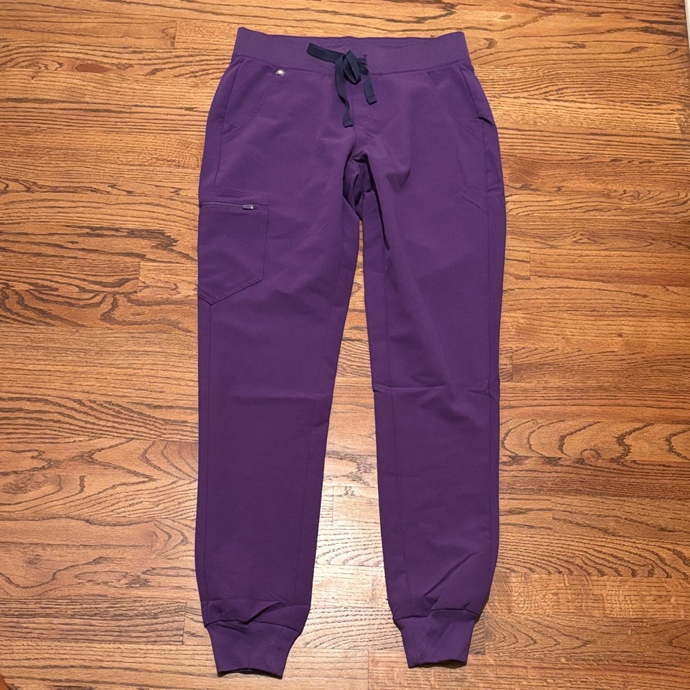 Figs Women's Purple Jogger Scrub Pants